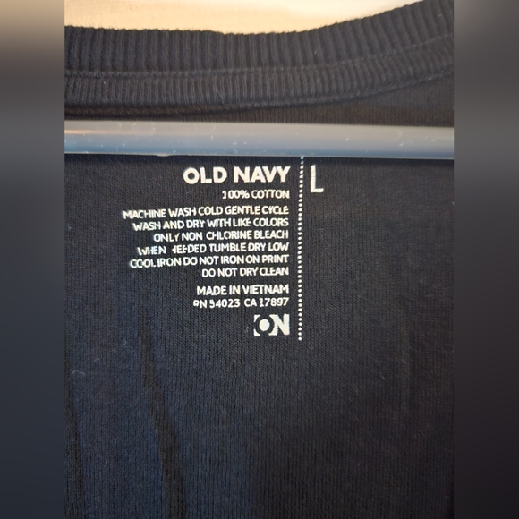 V neck top - Picture 3 of 3